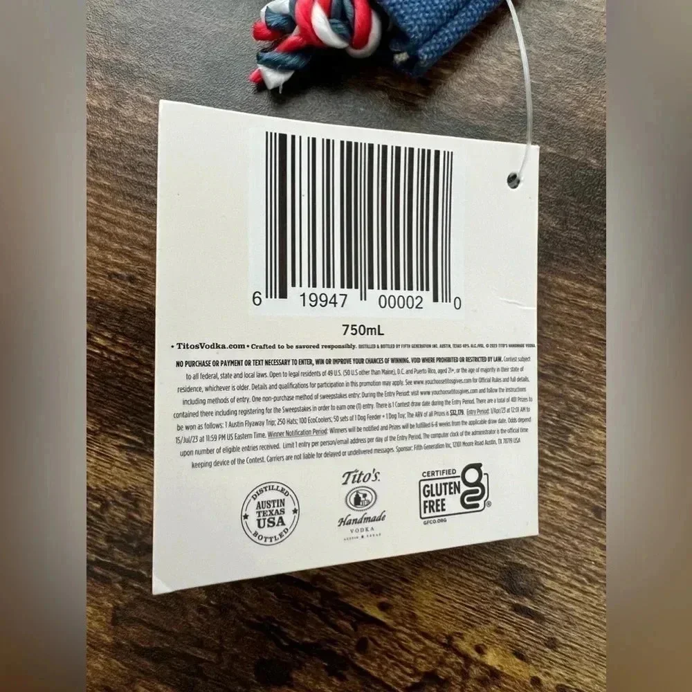 Tito’s Vodka | patriotic bottle cover/gift bag